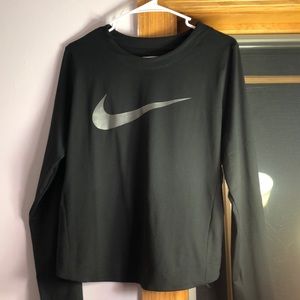 women’s nike long sleeve